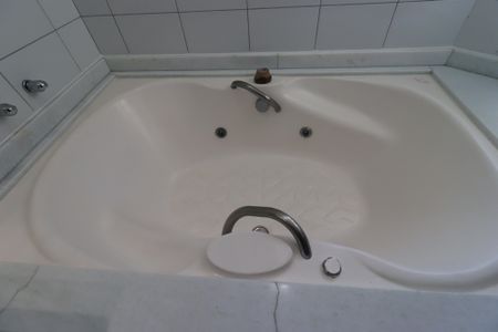 Casa à venda com 257m², 3 quartos e 4 vagasBanheiro da Suíte 3