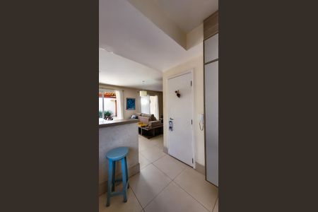 Casa de condomínio à venda com 150m², 3 quartos e 2 vagas Casa de condomínio à venda com 150m², 3 quartos e 2 vagasCozinha