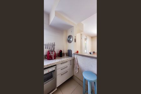 Casa de condomínio à venda com 150m², 3 quartos e 2 vagas Casa de condomínio à venda com 150m², 3 quartos e 2 vagasCozinha