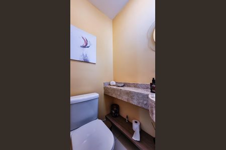 Casa de condomínio à venda com 150m², 3 quartos e 2 vagas Casa de condomínio à venda com 150m², 3 quartos e 2 vagasLavabo