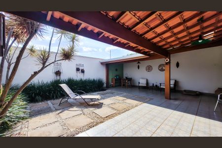 Casa de condomínio à venda com 150m², 3 quartos e 2 vagas Casa de condomínio à venda com 150m², 3 quartos e 2 vagasÁrea gourmet