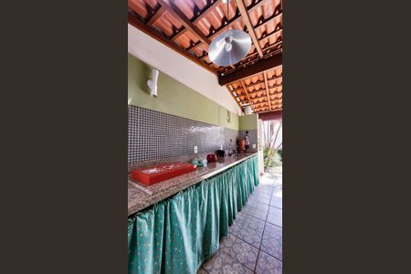 Casa de condomínio à venda com 150m², 3 quartos e 2 vagas Casa de condomínio à venda com 150m², 3 quartos e 2 vagasÁrea gourmet