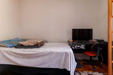 Casa à venda com 192m², 2 quartos e 2 vagas Casa à venda com 192m², 2 quartos e 2 vagasQuarto 2