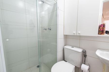 Apartamento à venda com 55m², 3 quartos e 1 vaga Apartamento à venda com 55m², 3 quartos e 1 vagaBanheiro