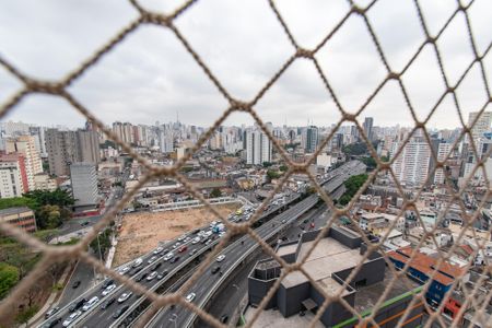 Apartamento à venda com 55m², 3 quartos e 1 vaga Apartamento à venda com 55m², 3 quartos e 1 vagaVista da Varanda