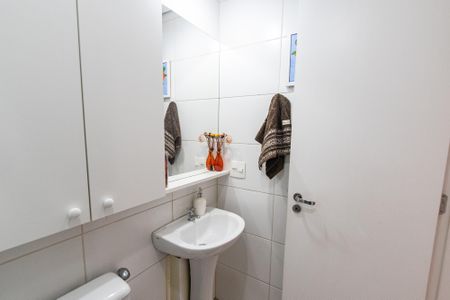 Apartamento à venda com 55m², 3 quartos e 1 vaga Apartamento à venda com 55m², 3 quartos e 1 vagaBanheiro