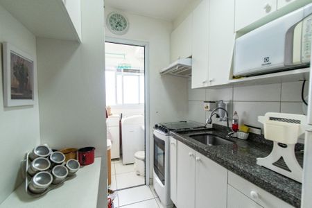 Apartamento à venda com 55m², 3 quartos e 1 vaga Apartamento à venda com 55m², 3 quartos e 1 vagaCozinha
