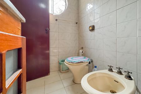 Casa à venda com 149m², 3 quartos e 2 vagas Casa à venda com 149m², 3 quartos e 2 vagasBanheiro da Suíte