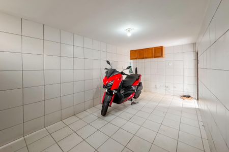 Casa à venda com 149m², 3 quartos e 2 vagas Casa à venda com 149m², 3 quartos e 2 vagasGaragem