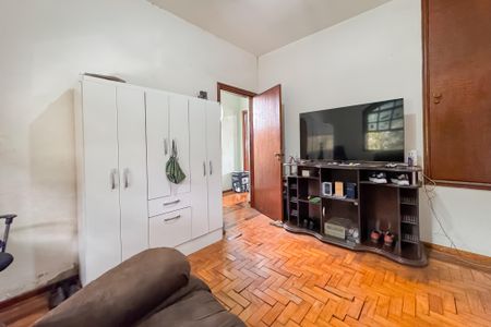 Casa à venda com 149m², 3 quartos e 2 vagas Casa à venda com 149m², 3 quartos e 2 vagasQuarto