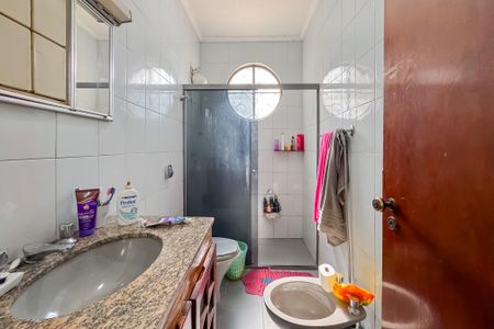 Casa à venda com 149m², 3 quartos e 2 vagas Casa à venda com 149m², 3 quartos e 2 vagasBanheiro Social