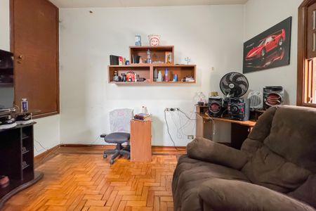 Casa à venda com 149m², 3 quartos e 2 vagas Casa à venda com 149m², 3 quartos e 2 vagasQuarto