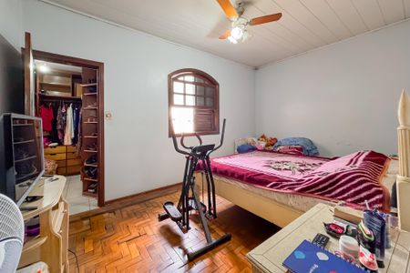 Casa à venda com 149m², 3 quartos e 2 vagas Casa à venda com 149m², 3 quartos e 2 vagasSuíte