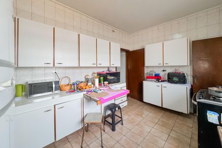 Casa à venda com 149m², 3 quartos e 2 vagas Casa à venda com 149m², 3 quartos e 2 vagasCozinha