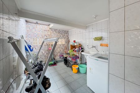 Casa à venda com 149m², 3 quartos e 2 vagas Casa à venda com 149m², 3 quartos e 2 vagasÁrea de Serviço