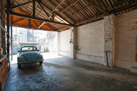 Casa à venda com 437m², 3 quartos e 1 vaga Casa à venda com 437m², 3 quartos e 1 vagaGaragem fundos