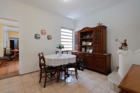 Casa à venda com 437m², 3 quartos e 1 vaga Casa à venda com 437m², 3 quartos e 1 vagaCasa 1 - Sala de jantar