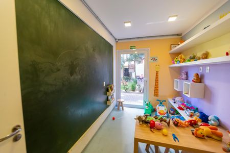 Apartamento à venda com 42m², 2 quartos e sem vagaÁrea comum - Brinquedoteca