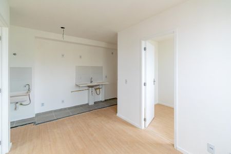 Sala  de apartamento para alugar com 2 quartos, 40m² em Jardim Oriental, São Paulo