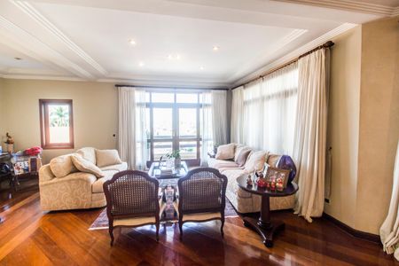 Sala de casa de condomínio à venda com 4 quartos, 703m² em Tamboré, Santana de Parnaíba