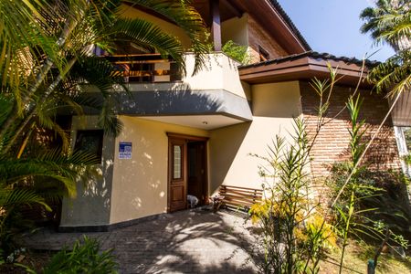 Casa de condomínio à venda com 703m², 4 quartos e 4 vagasFachada