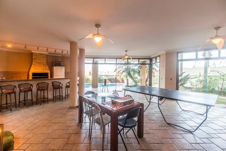 Casa de condomínio à venda com 703m², 4 quartos e 4 vagasÁrea comum - Salão de festas