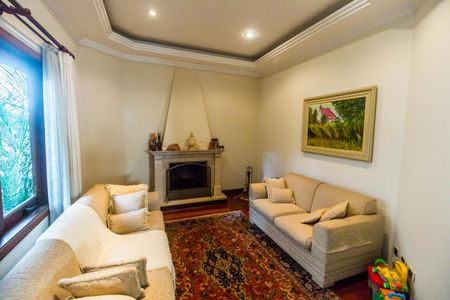 Casa de condomínio à venda com 703m², 4 quartos e 4 vagasSala