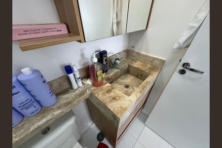 Apartamento à venda com 59m², 1 quarto e 2 vagas Apartamento à venda com 59m², 1 quarto e 2 vagasBanheiro da Suíte