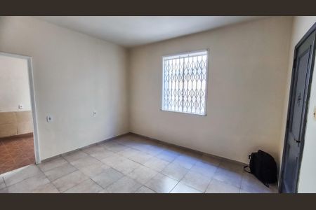 Sala de apartamento para alugar com 2 quartos, 65m² em Manguinhos, Rio de Janeiro