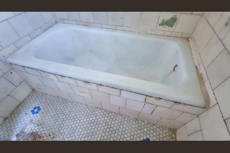 Apartamento para alugar com 65m², 2 quartos e sem vagaBanheiro Social