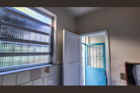 Apartamento para alugar com 65m², 2 quartos e sem vagaBanheiro Social