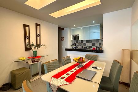 Sala de apartamento à venda com 3 quartos, 99m² em Copacabana, Rio de Janeiro