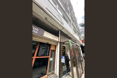 Apartamento à venda com 99m², 3 quartos e sem vagaFachada