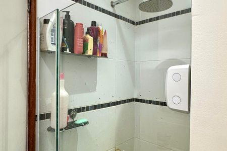 Apartamento à venda com 99m², 3 quartos e sem vagaBanheiro Social 01