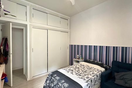 Apartamento à venda com 99m², 3 quartos e sem vagaQuarto 02