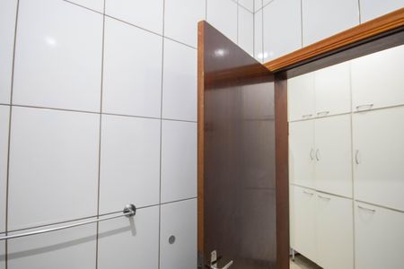 Casa à venda com 500m², 7 quartos e 3 vagasBanheiro  - Casa 2