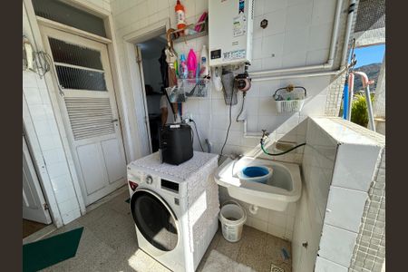 Apartamento para alugar com 400m², 4 quartos e 5 vagasÁrea de Serviço