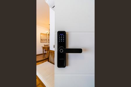 Apartamento à venda com 132m², 3 quartos e 2 vagasDetalhe