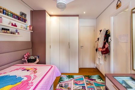 Apartamento à venda com 132m², 3 quartos e 2 vagasSuíte 3