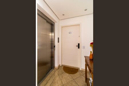 Apartamento à venda com 132m², 3 quartos e 2 vagasDetalhe