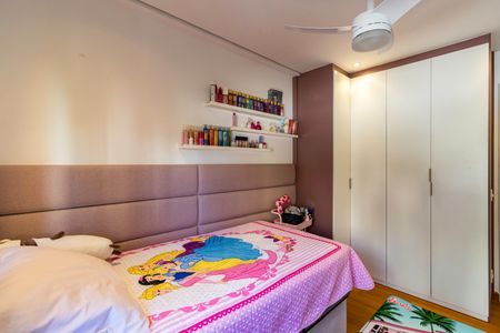 Apartamento à venda com 132m², 3 quartos e 2 vagasSuíte 3