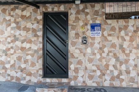 Casa para alugar com 95m², 2 quartos e sem vagaFachada