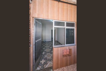 Casa para alugar com 95m², 2 quartos e sem vagaVaranda do Quarto 2