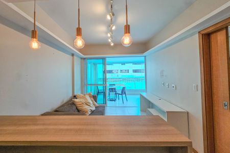 sala de apartamento para alugar com 1 quarto, 50m² em Barra, Salvador