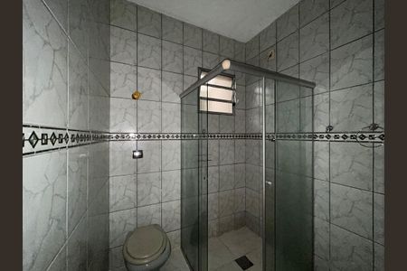 Casa à venda com 180m², 2 quartos e 2 vagasBanheiro