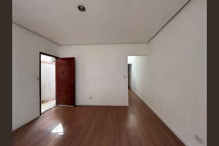 Sala de casa à venda com 2 quartos, 180m² em Parque Maria Domitila, São Paulo