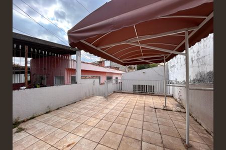Casa à venda com 180m², 2 quartos e 2 vagasgaragem
