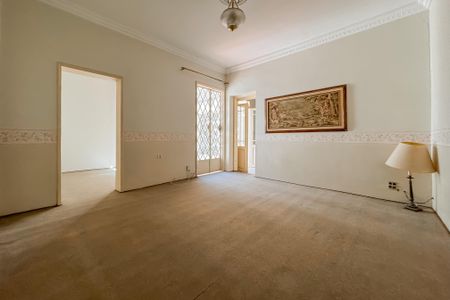 Sala  de casa à venda com 4 quartos, 180m² em Vila Mariana, São Paulo