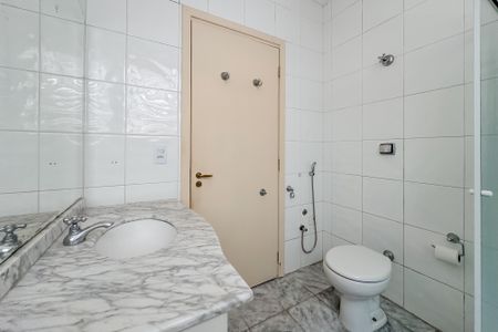 Casa à venda com 180m², 4 quartos e 1 vagaBanheiro Social