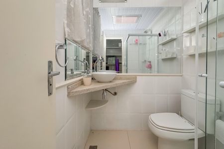 Casa à venda com 180m², 4 quartos e 1 vagaEdícula - Banheiro